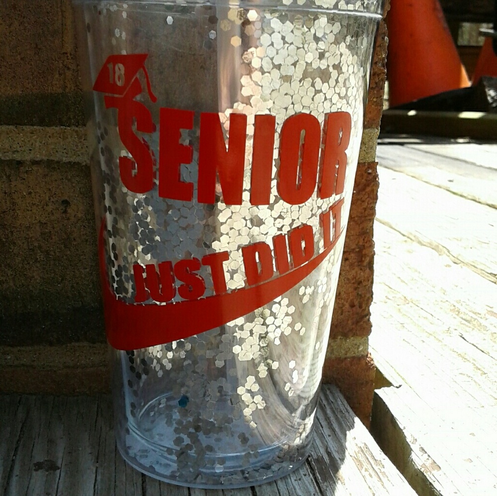 Graduation cups - Picture 5 of 6